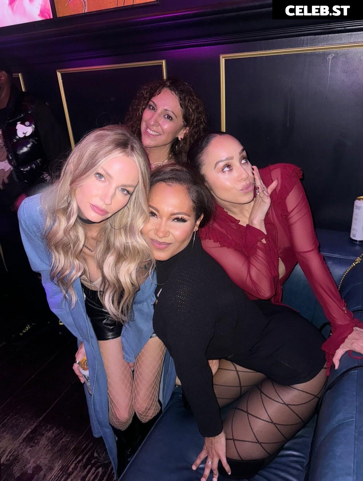 Parker McKenna Posey Image 23660259
