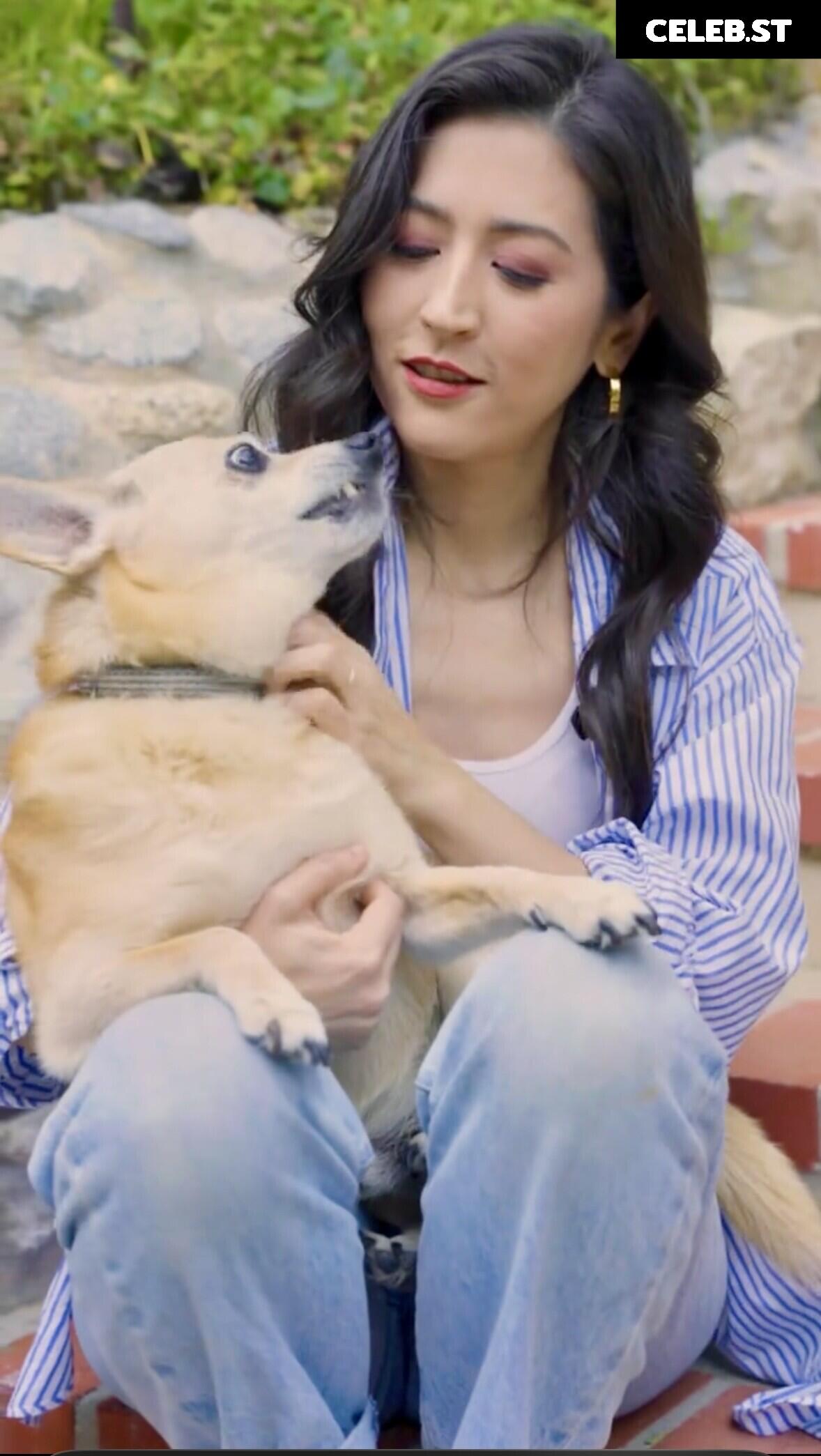 Mina Kimes Image 23678334