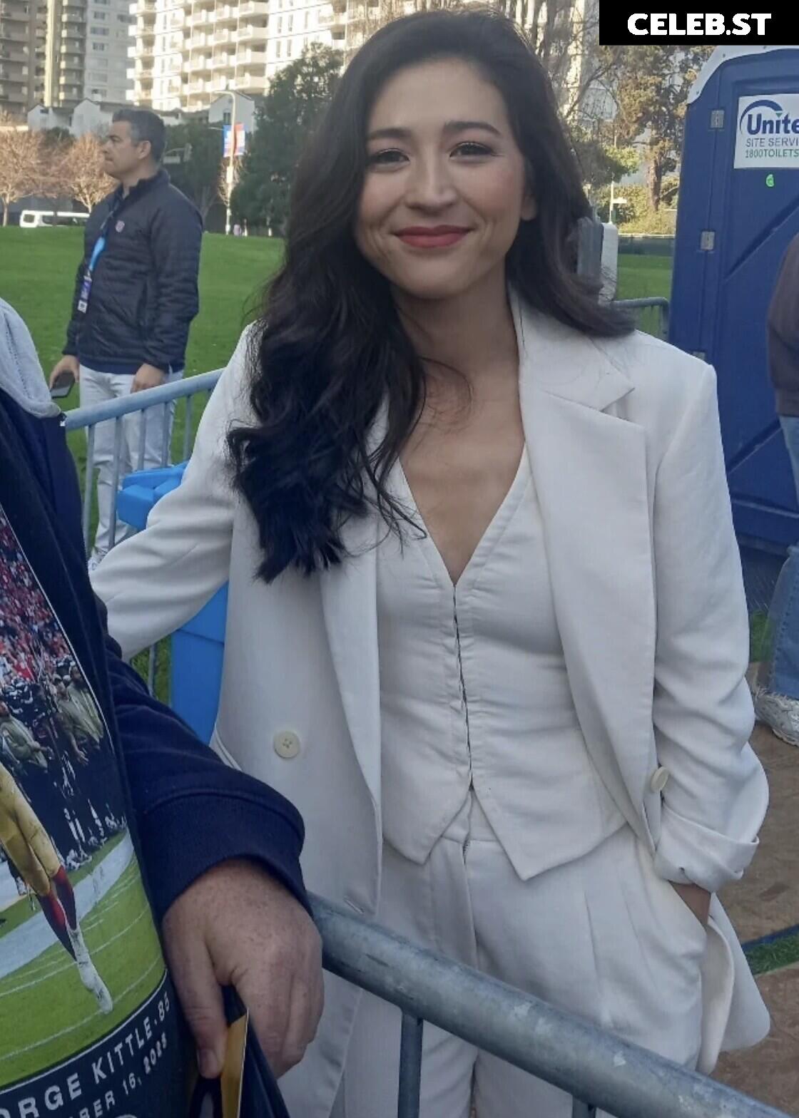 Mina Kimes Image 23678371