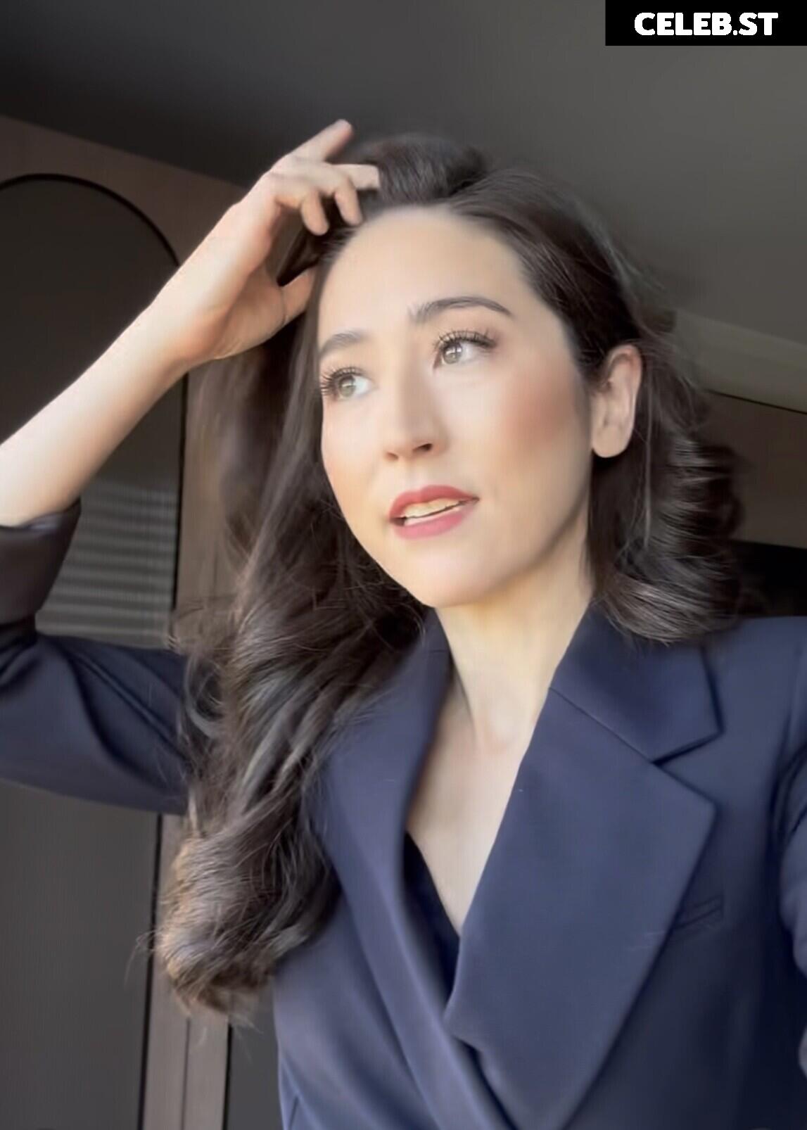 Mina Kimes Image 23678221