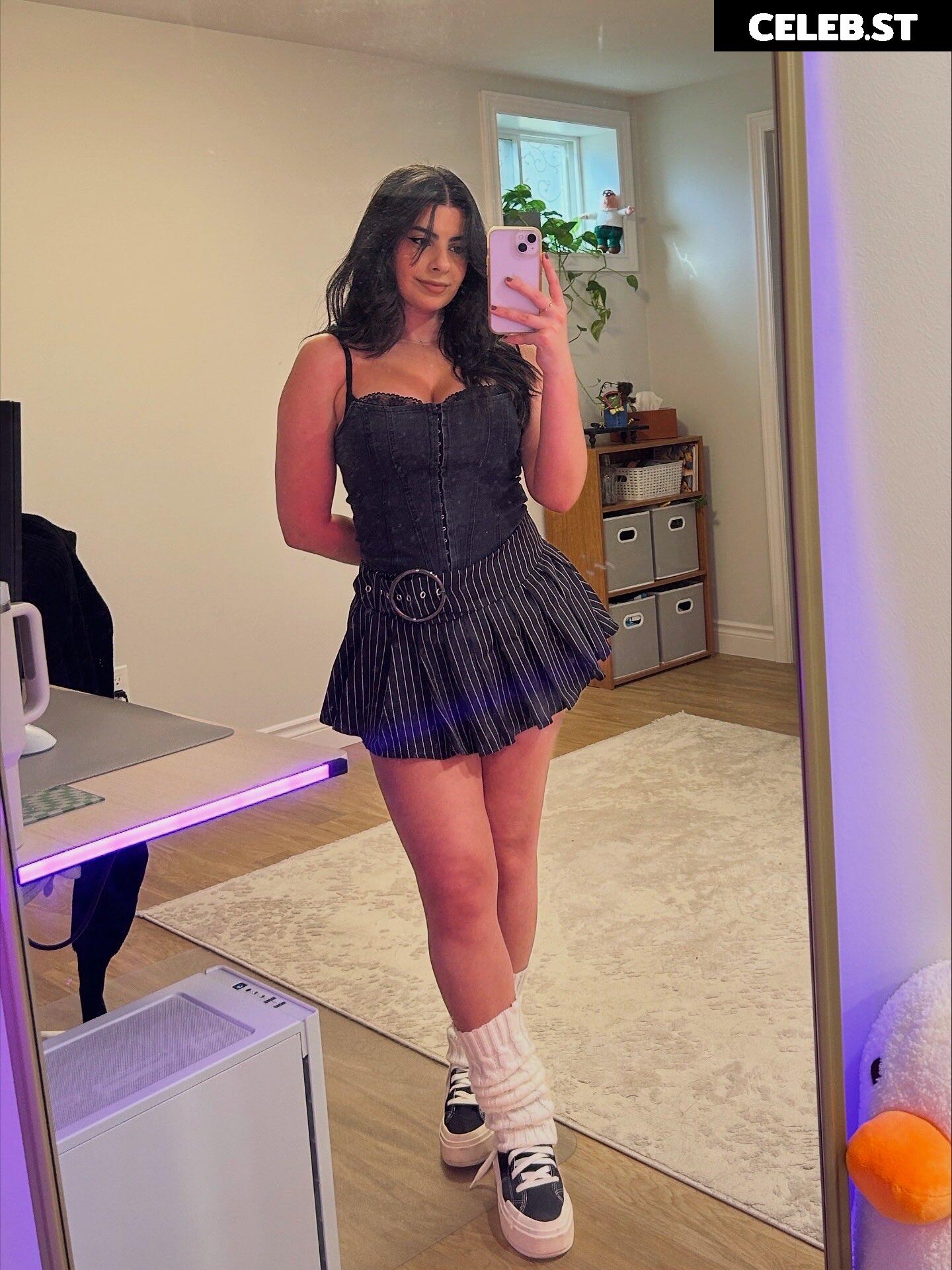 thatgirlgatto Image 23679940