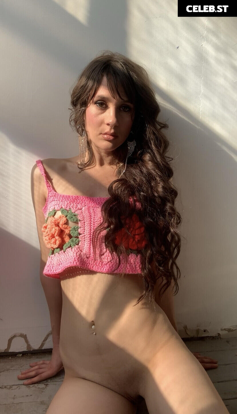 sugar_boogerz | Laurel Driskill | Quiet Creative ASMR | qweensativa Image 23679250