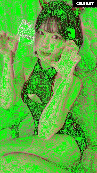 yule_.0.03 Image 23601903