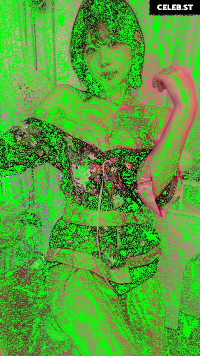 yule_.0.03 Image 23601841