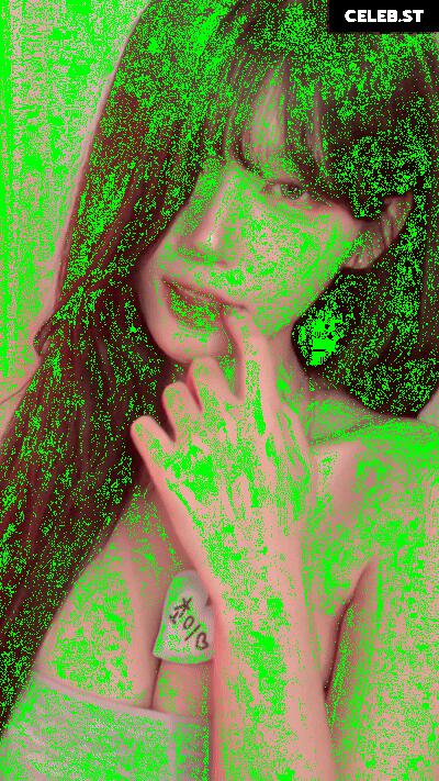 yule_.0.03 Image 23601550