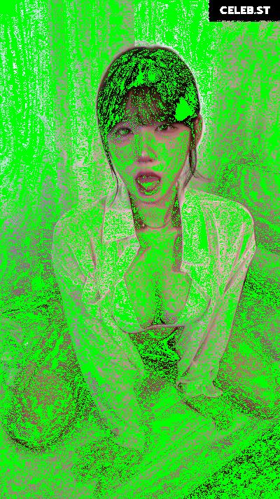 yule_.0.03 Image 23601483