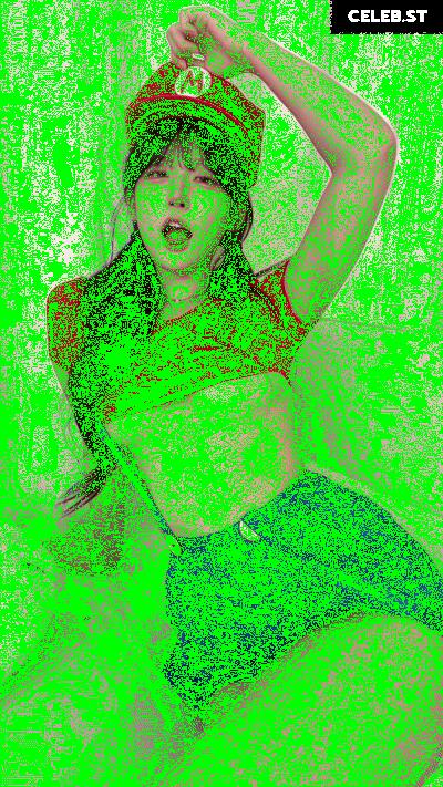 yule_.0.03 Image 23601618