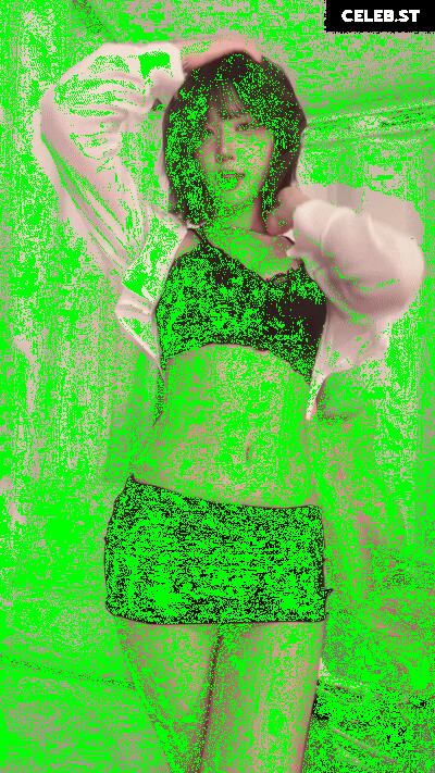 yule_.0.03 Image 23601665