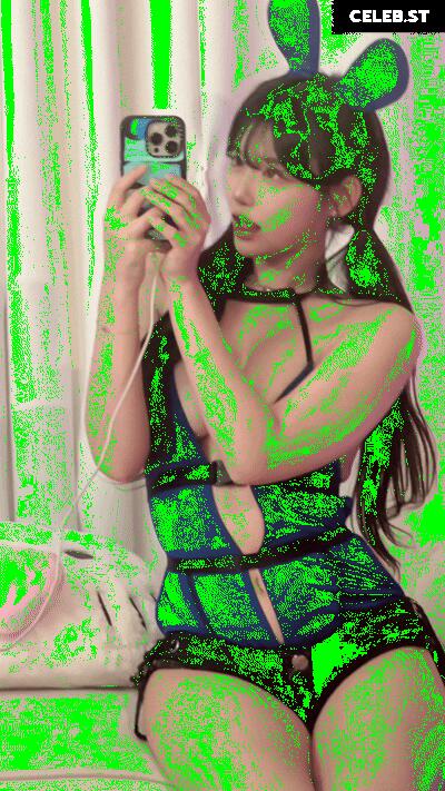 yule_.0.03 Image 23601166
