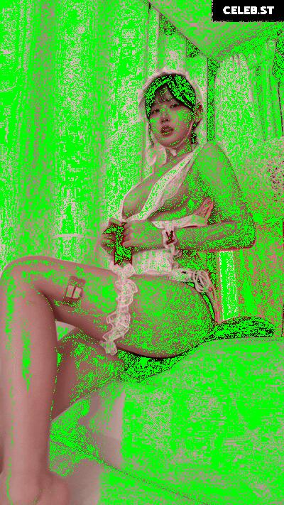 yule_.0.03 Image 23601334