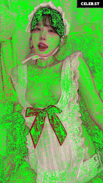 yule_.0.03 Image 23601357