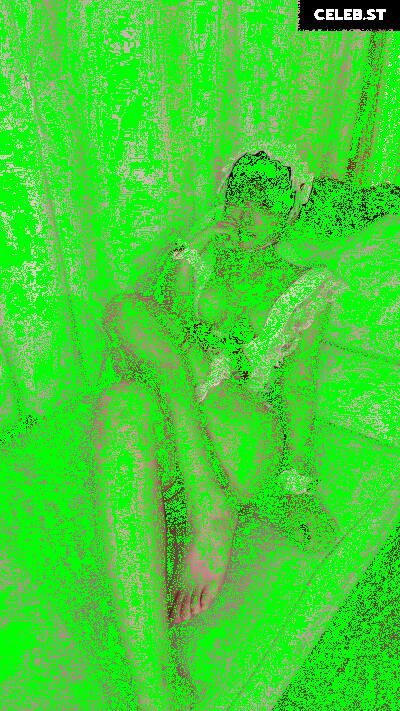 yule_.0.03 Image 23601345
