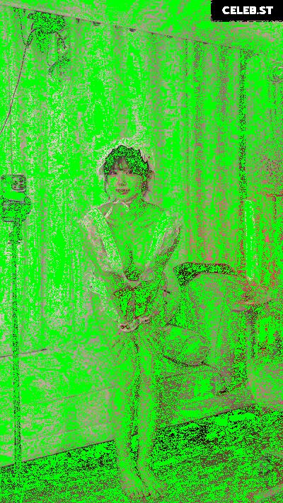 yule_.0.03 Image 23601373
