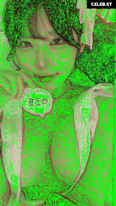 yule_.0.03 Image 23601371