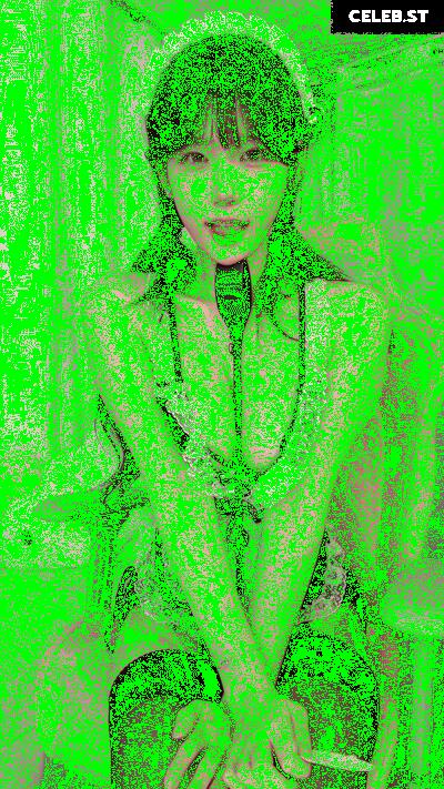 yule_.0.03 Image 23601290