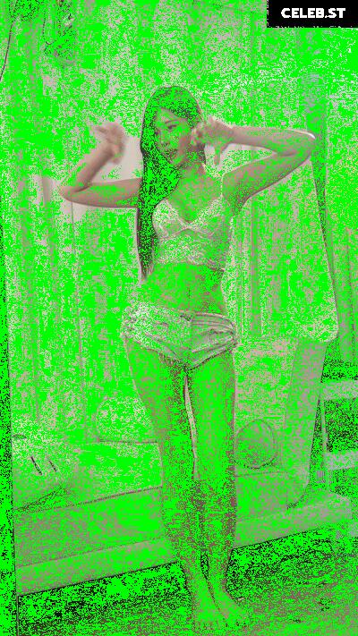 yule_.0.03 Image 23600914