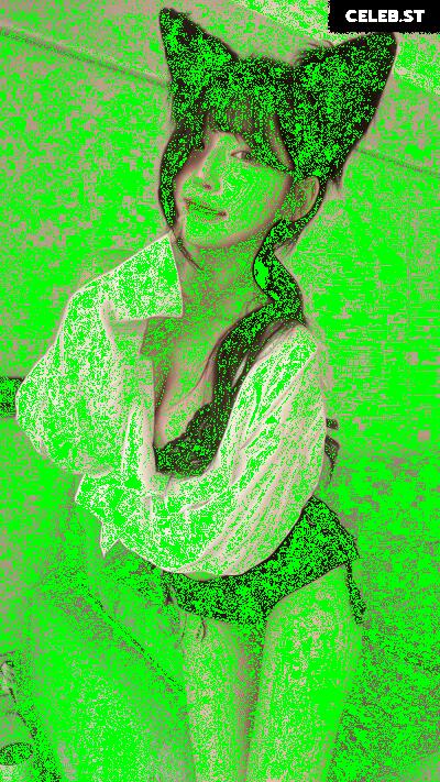 yule_.0.03 Image 23600557