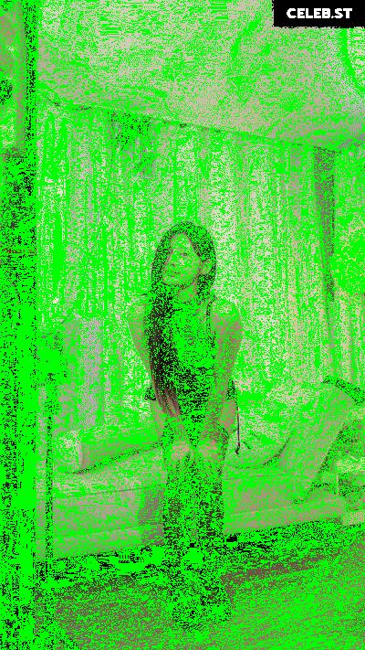 yule_.0.03 Image 23600670