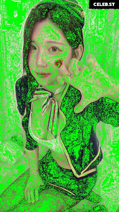 yule_.0.03 Image 23600364