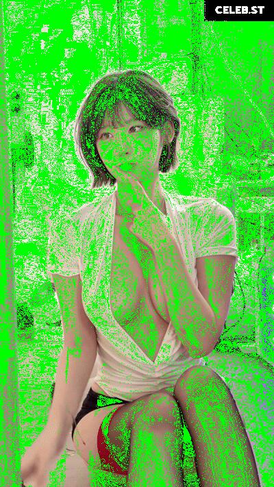 yule_.0.03 Image 23602184