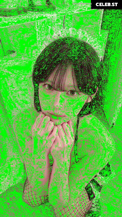 yule_.0.03 Image 23602093