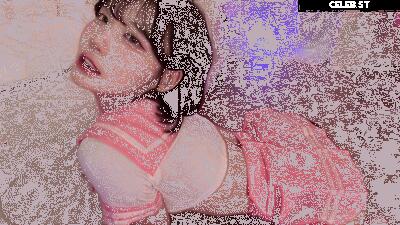 yule_.0.03 Image 23602073