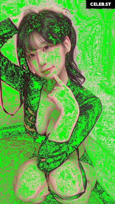 yule_.0.03 Image 23602257