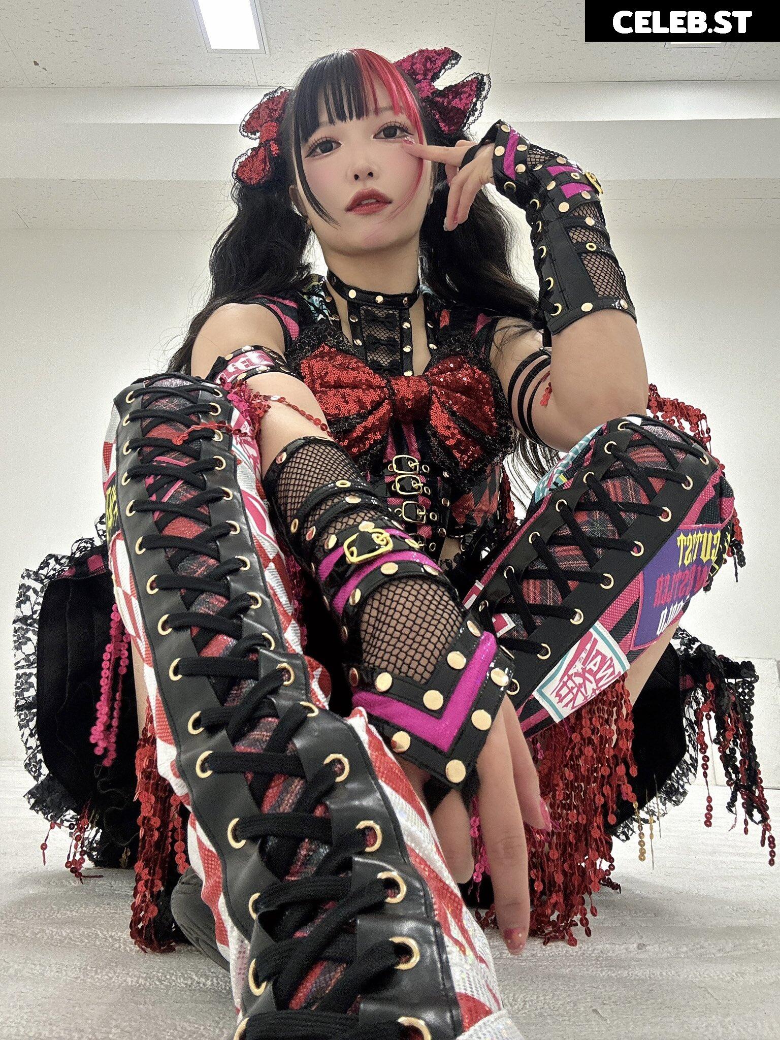 Maki Itoh Image 23694403
