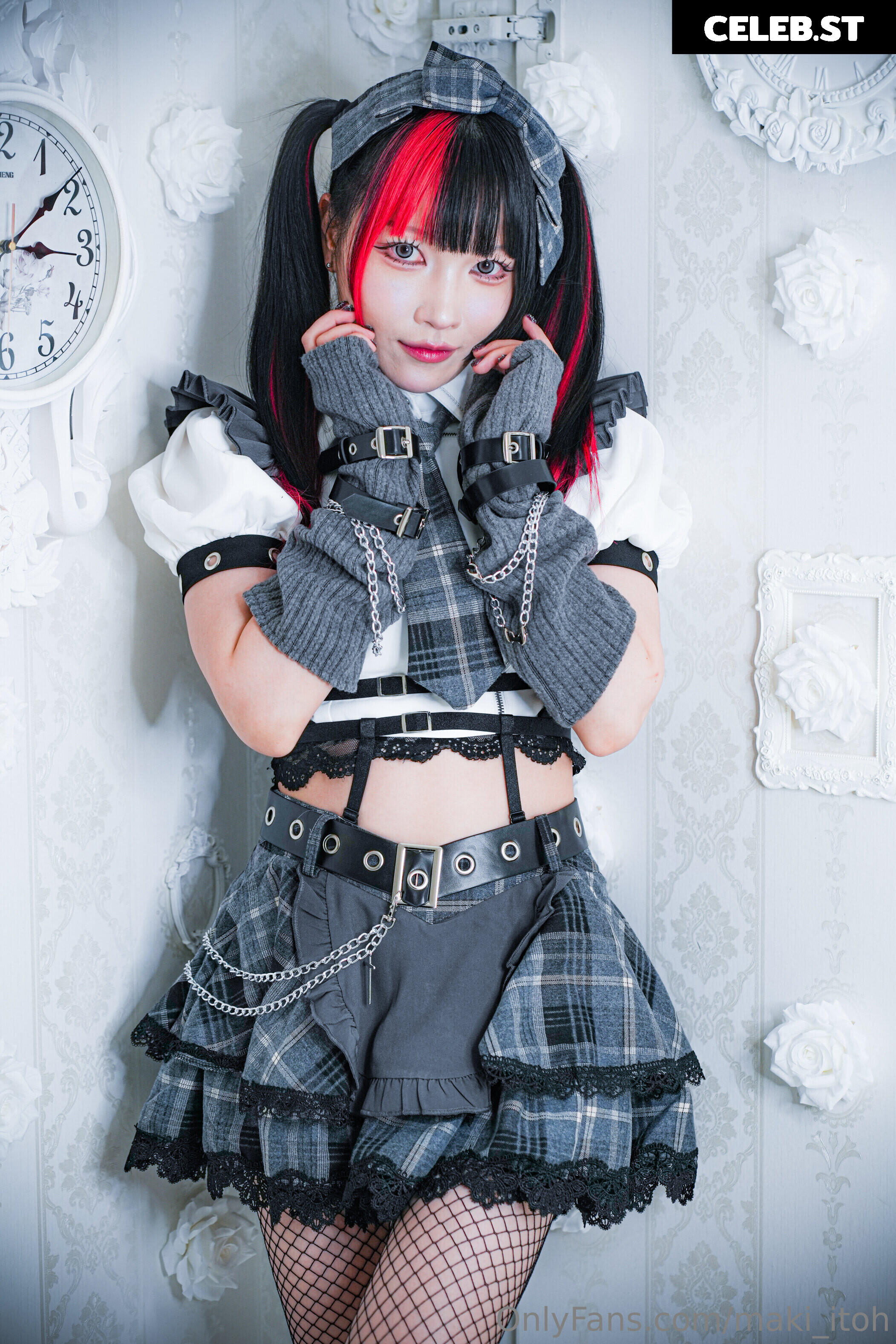 Maki Itoh Image 23694292