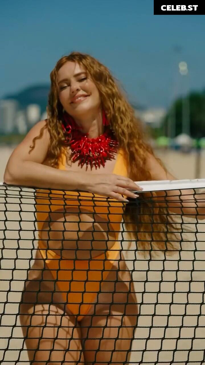 Paolla Oliveira Image 23691493