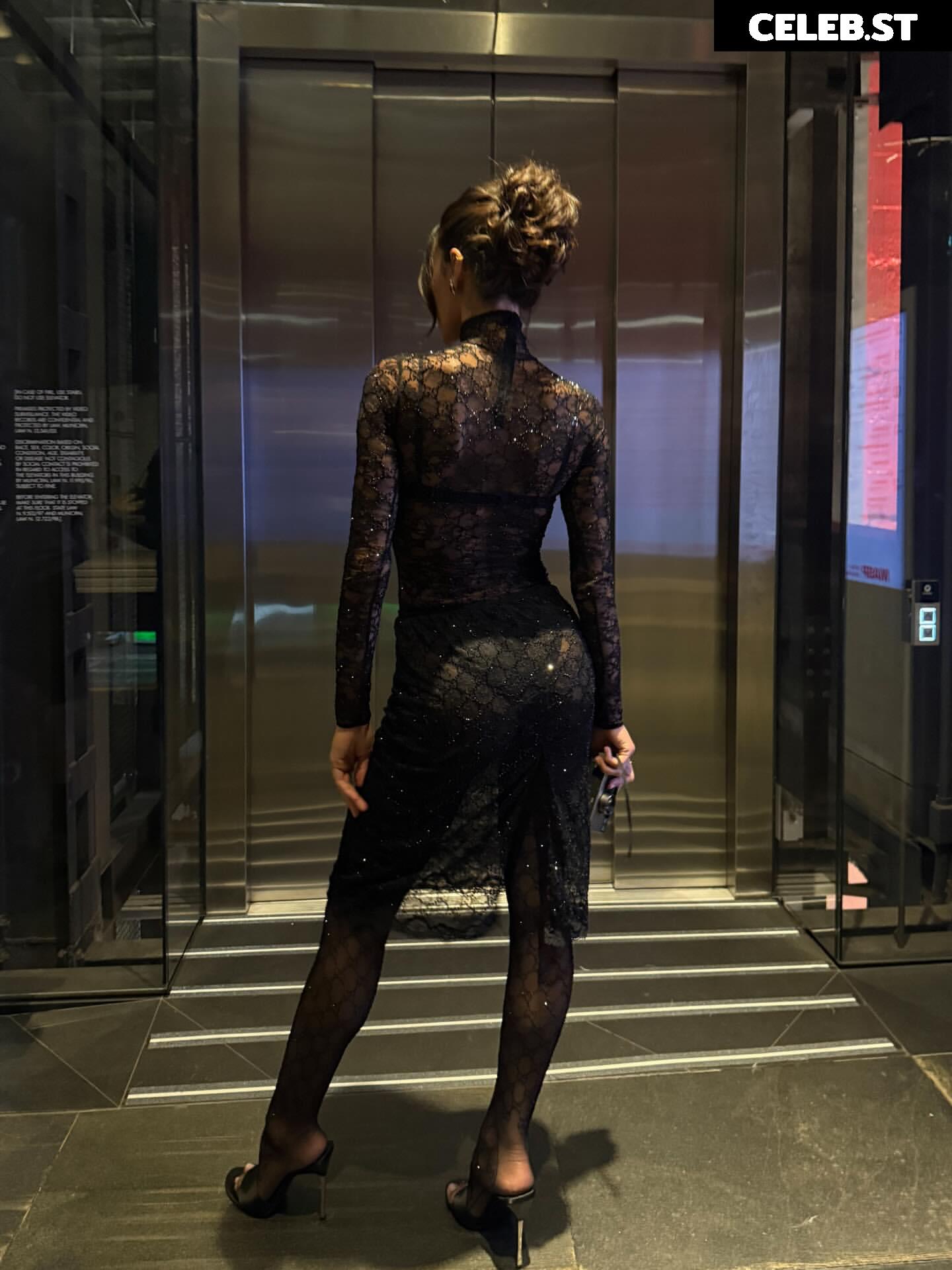 Bruna Marquezine Image 23690962