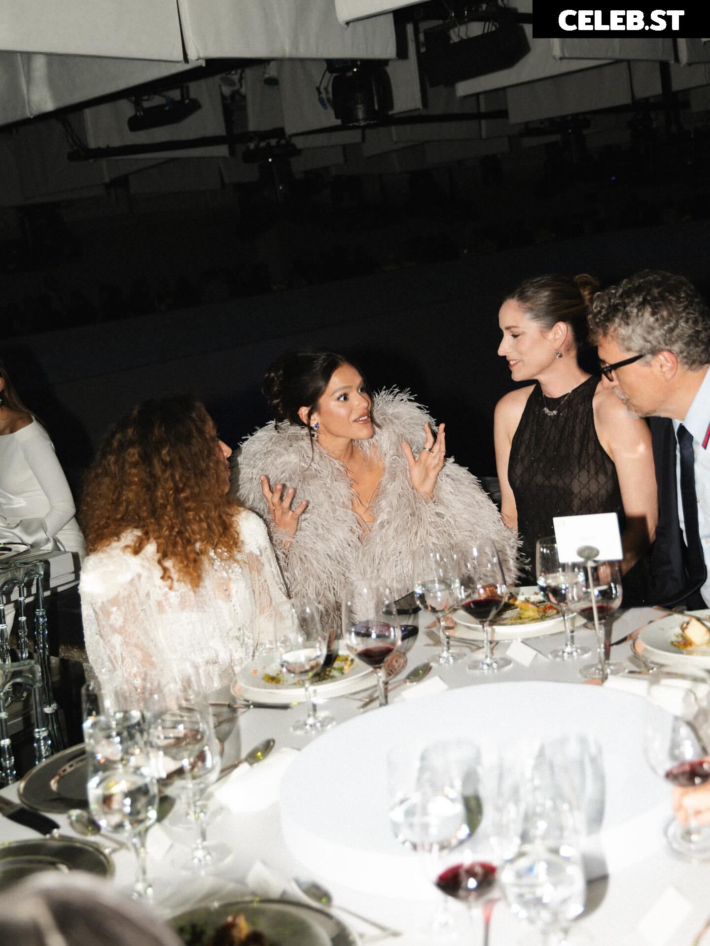 Bruna Marquezine Image 23690968