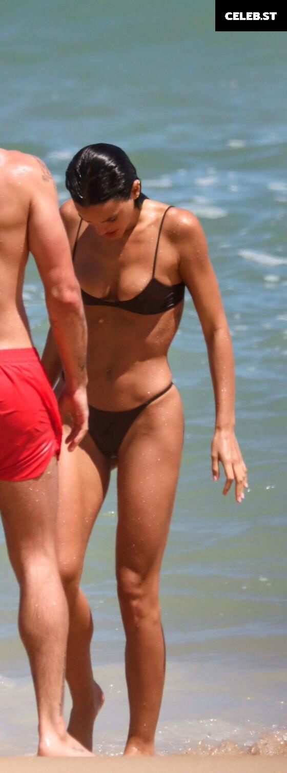 Bruna Marquezine Image 23690898