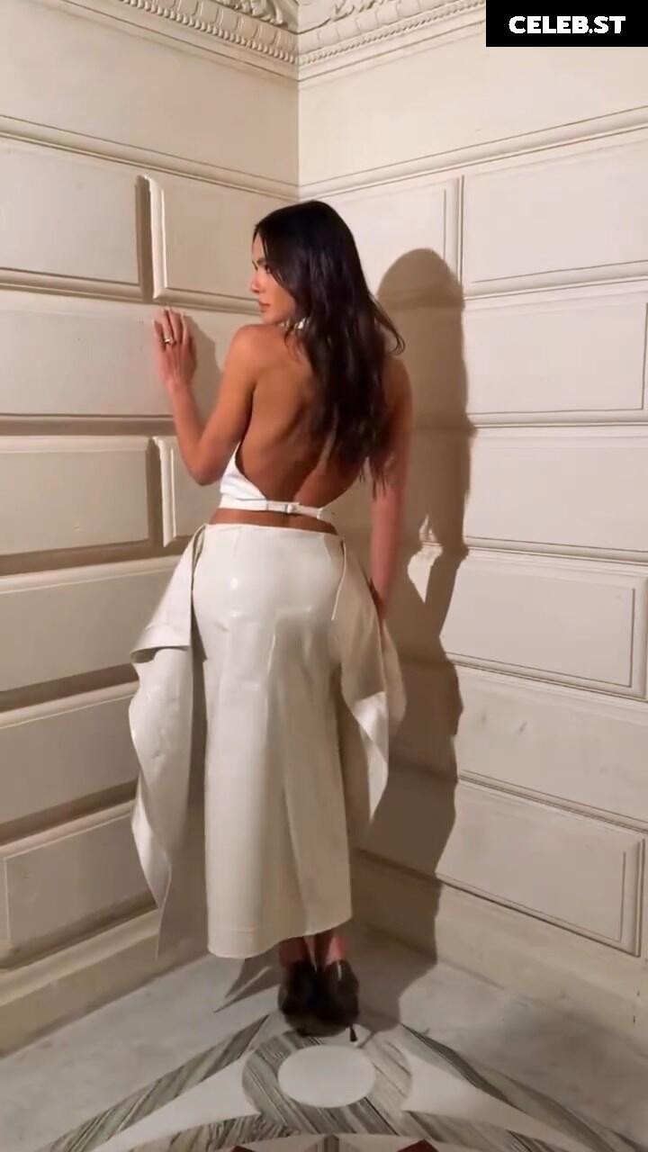 Bruna Marquezine Image 23690848