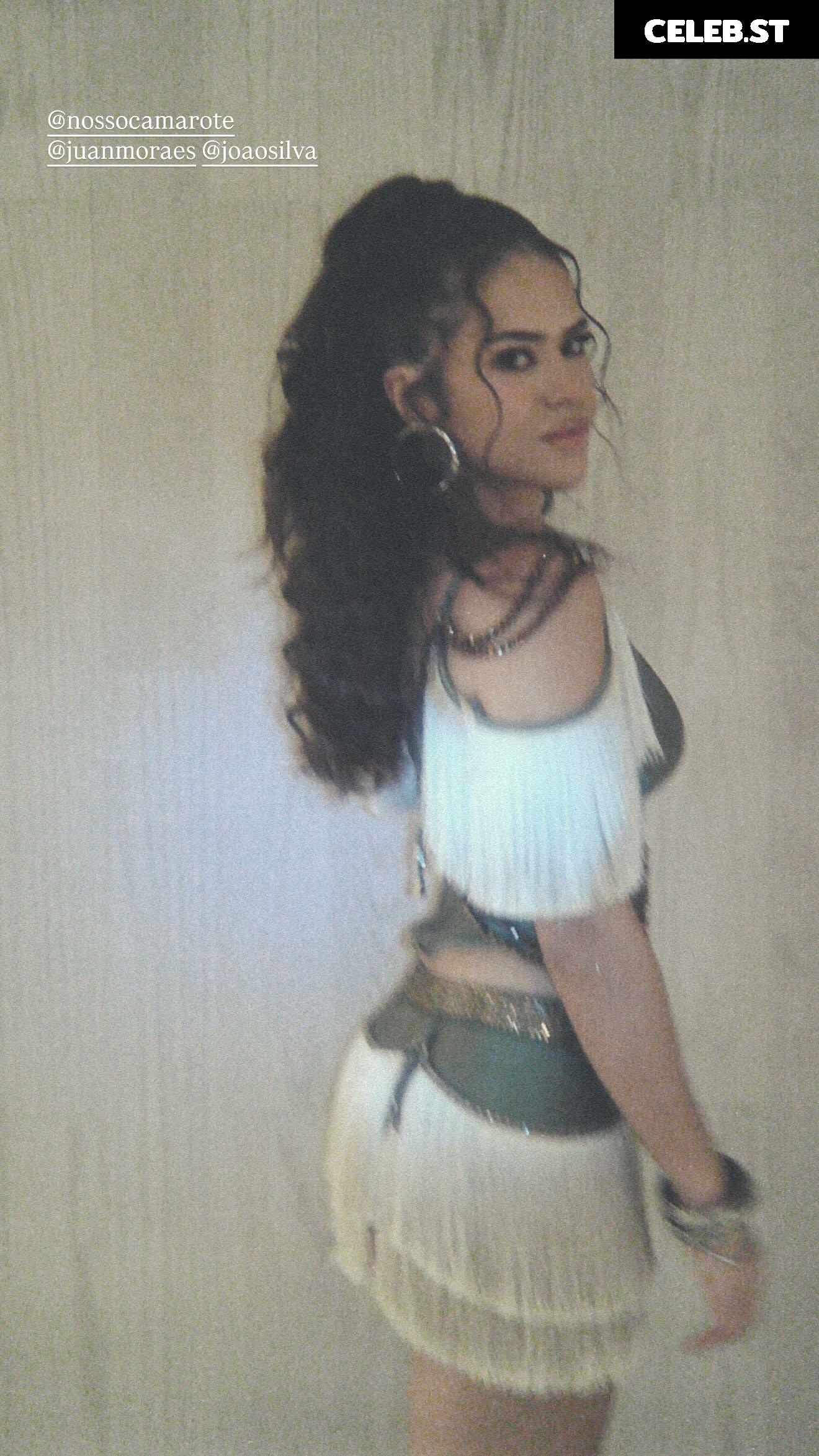 Maísa Silva Image 23693063
