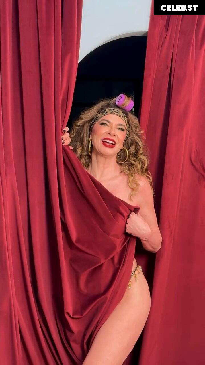 Luciana Gimenez Image 23692716