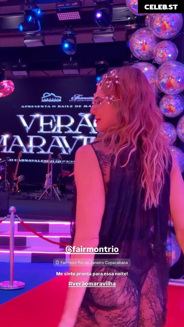 Luciana Gimenez Image 23692744