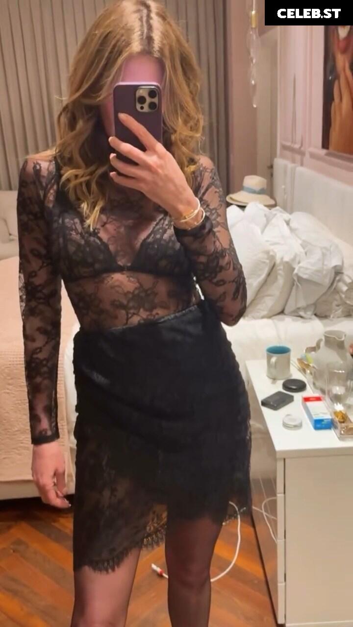 Luciana Gimenez Image 23692619