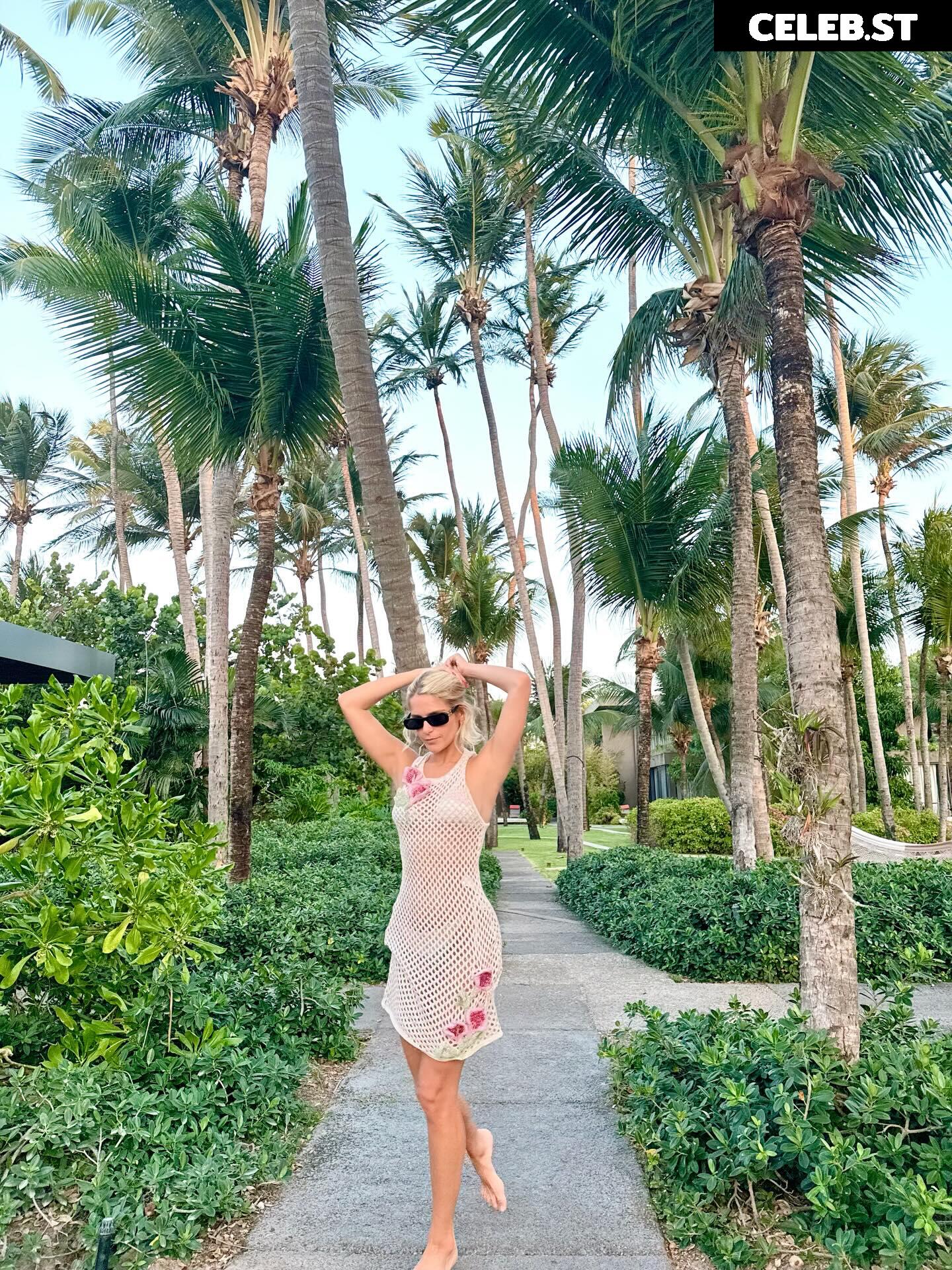 Isabella Santoni Image 23692290