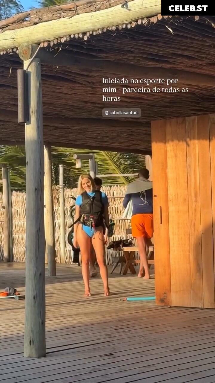 Isabella Santoni Image 23692271