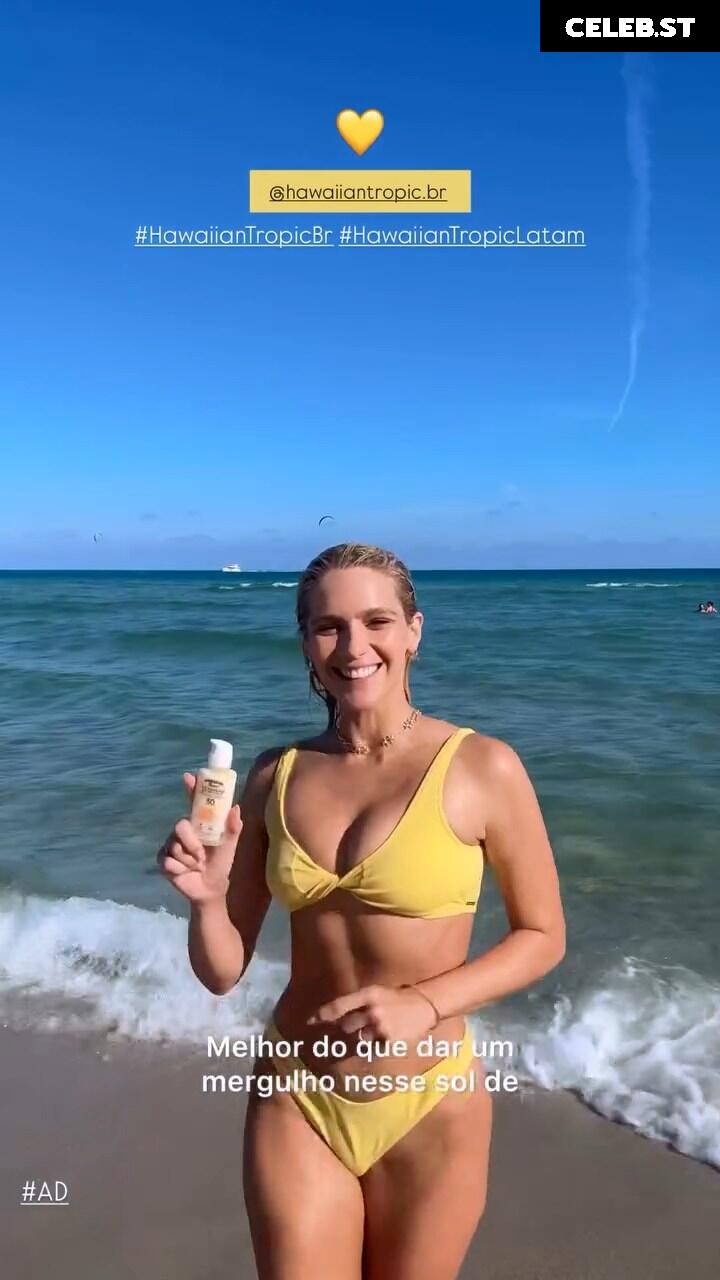 Isabella Santoni Image 23692279