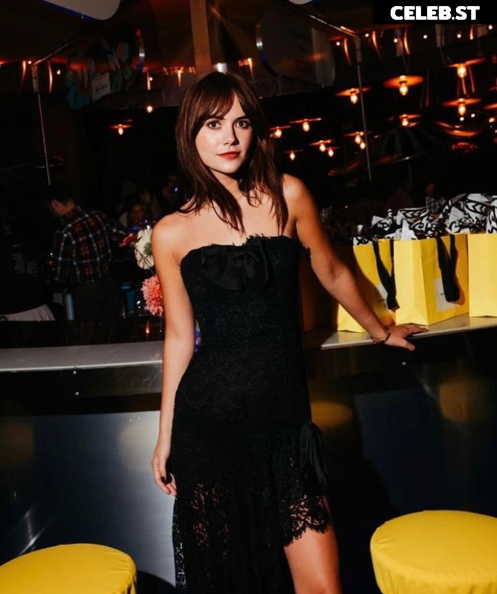 Emilia Jones Image 23685244
