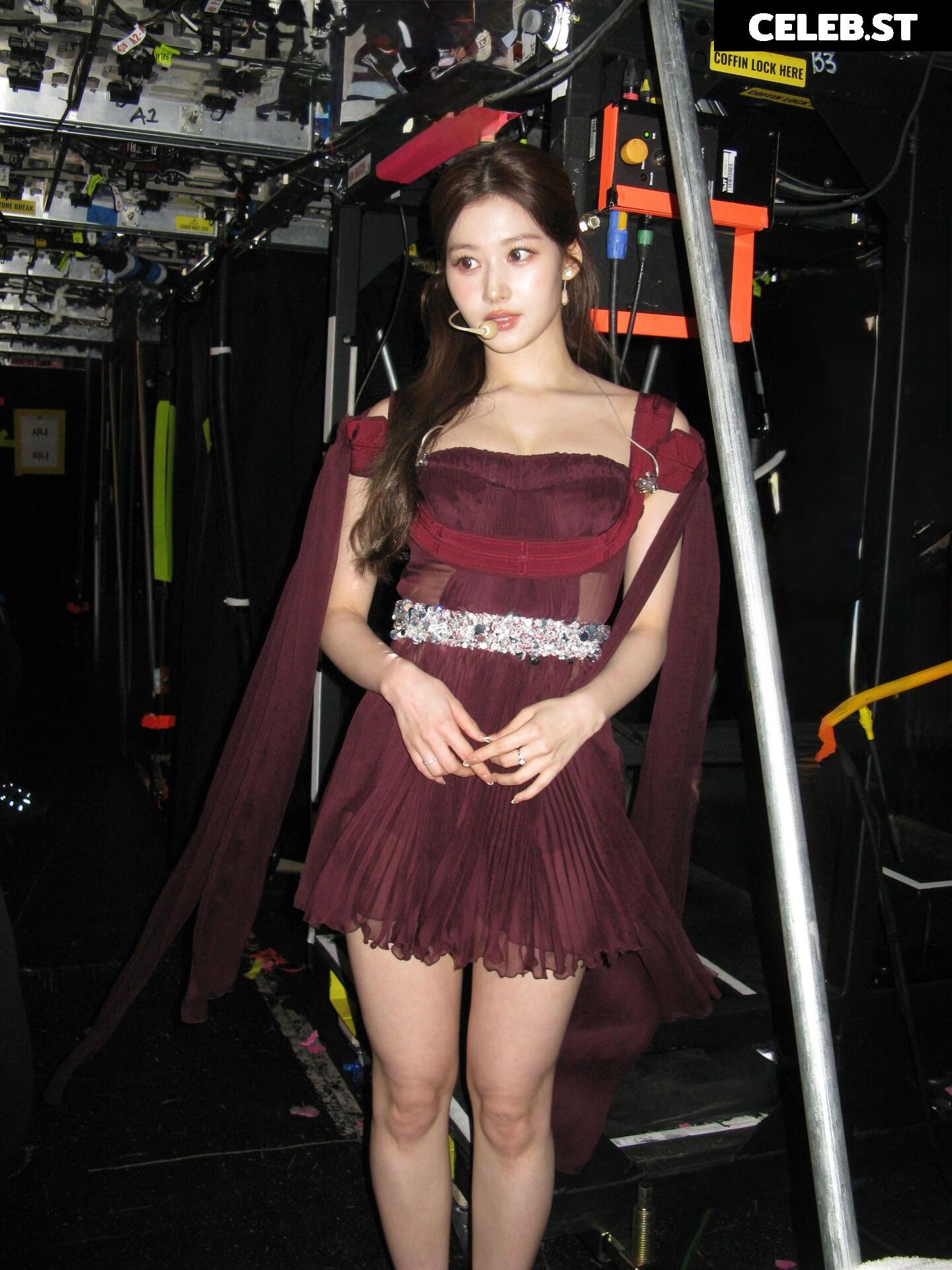 Minatozaki Sana (TWICE) Image 23683143