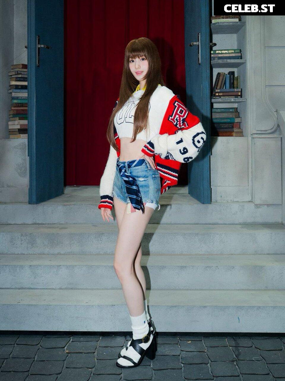 Minatozaki Sana (TWICE) Image 23683000