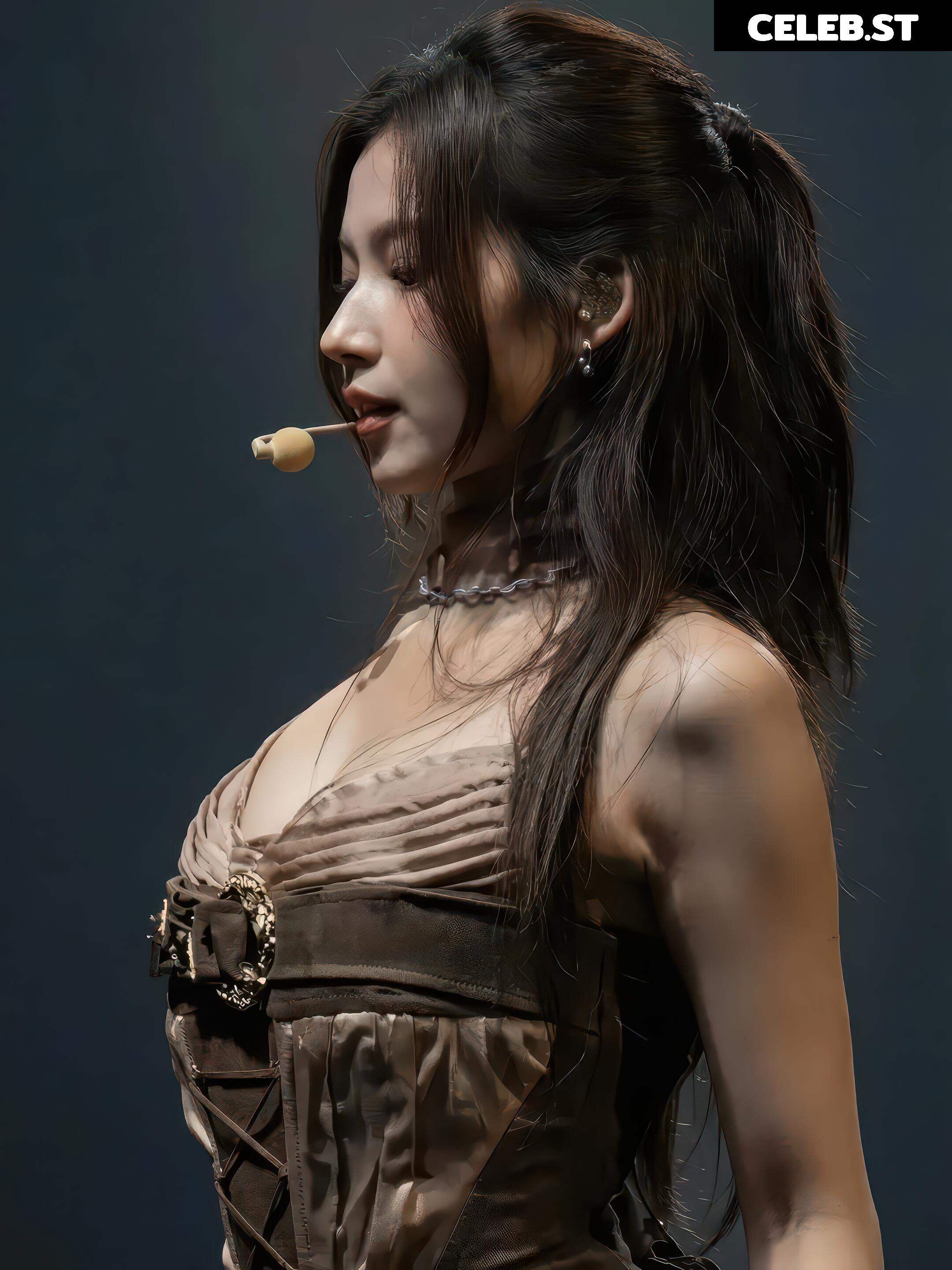 Minatozaki Sana (TWICE) Image 23683049