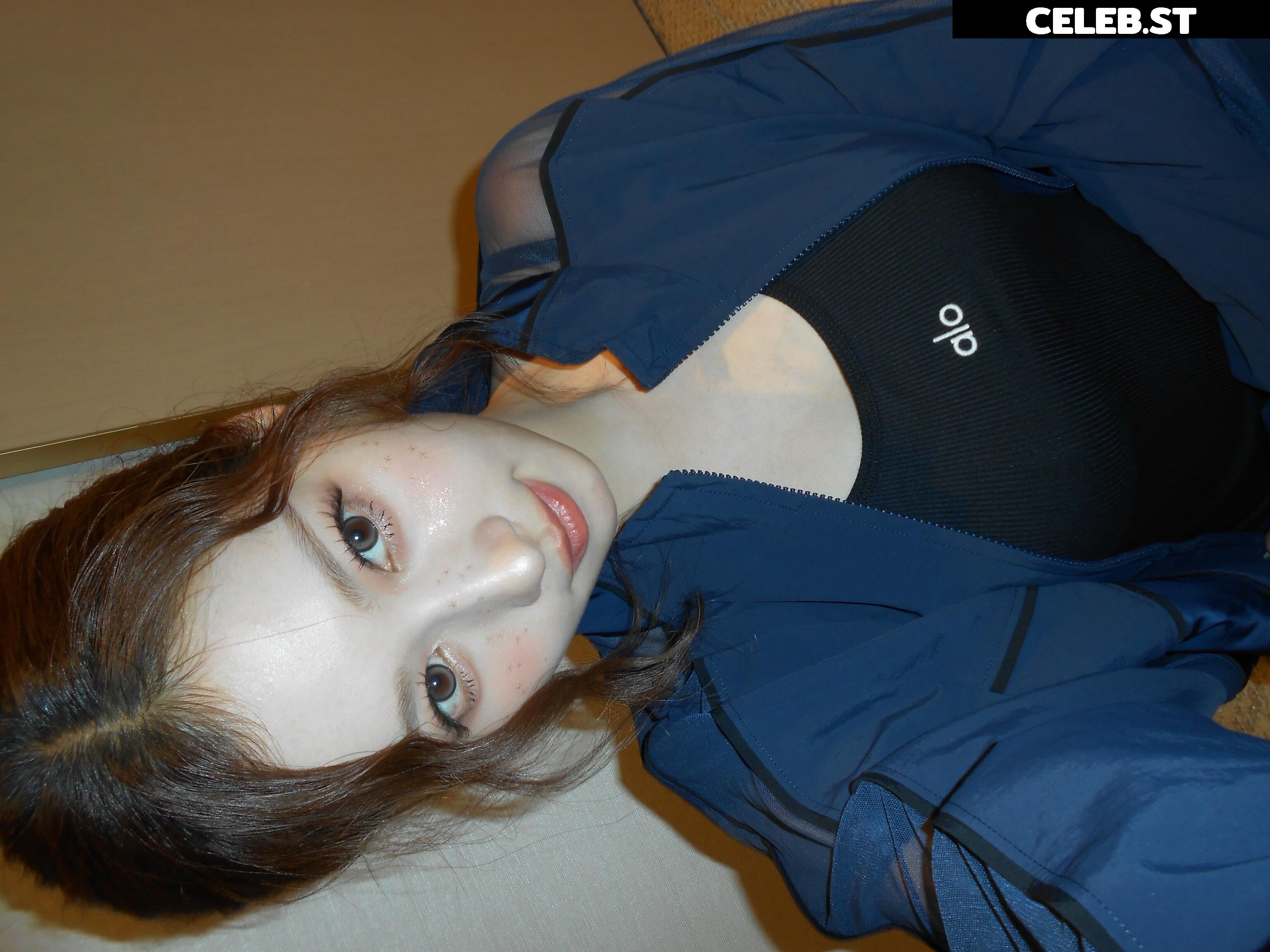 Minatozaki Sana (TWICE) Image 23683387