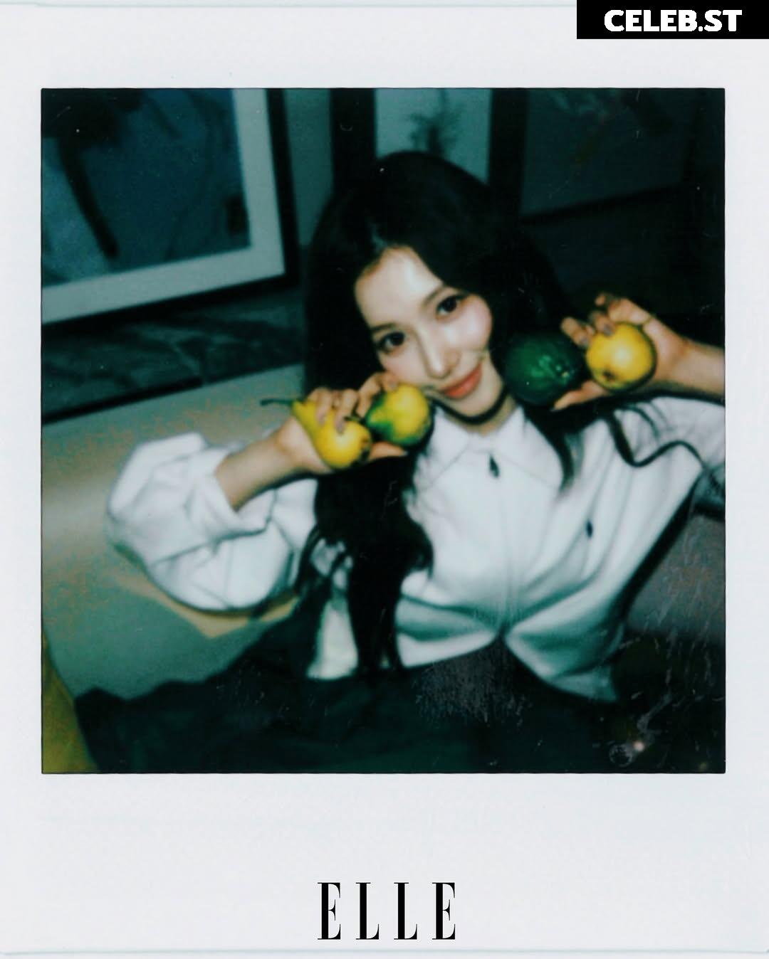 Minatozaki Sana (TWICE) Image 23683388