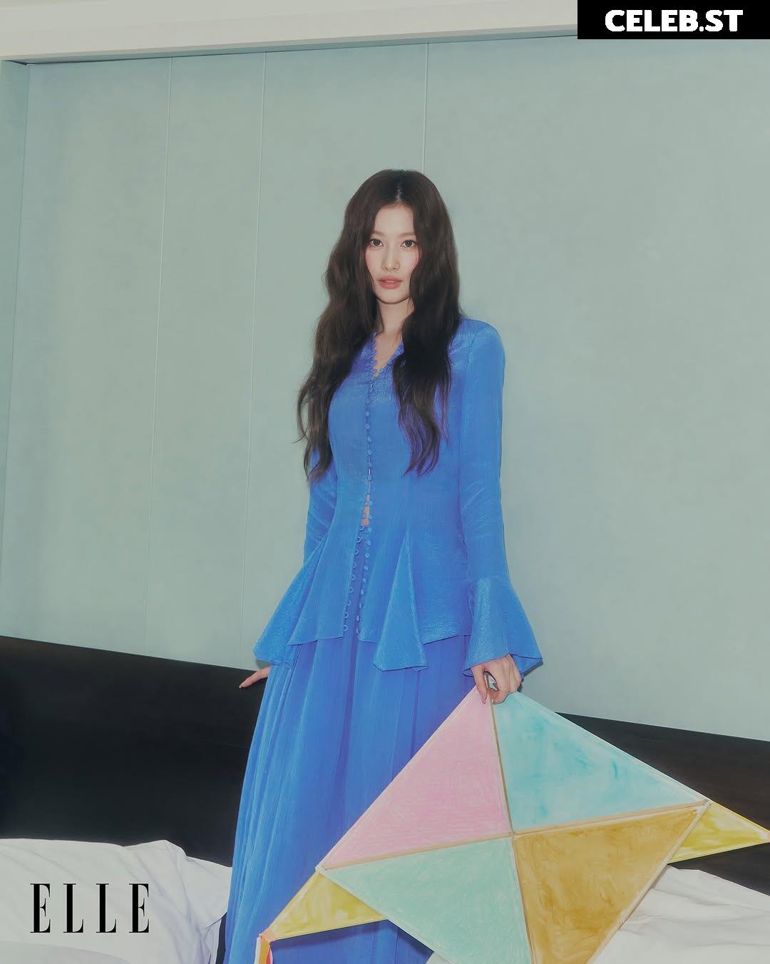 Minatozaki Sana (TWICE) Image 23683343
