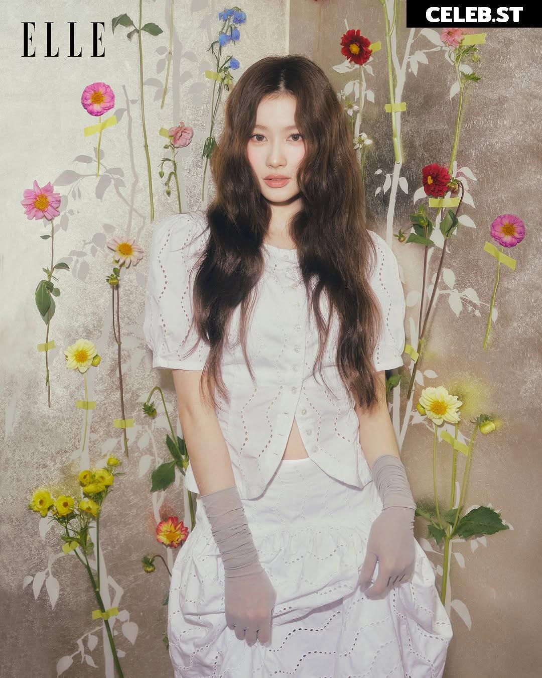 Minatozaki Sana (TWICE) Image 23683349