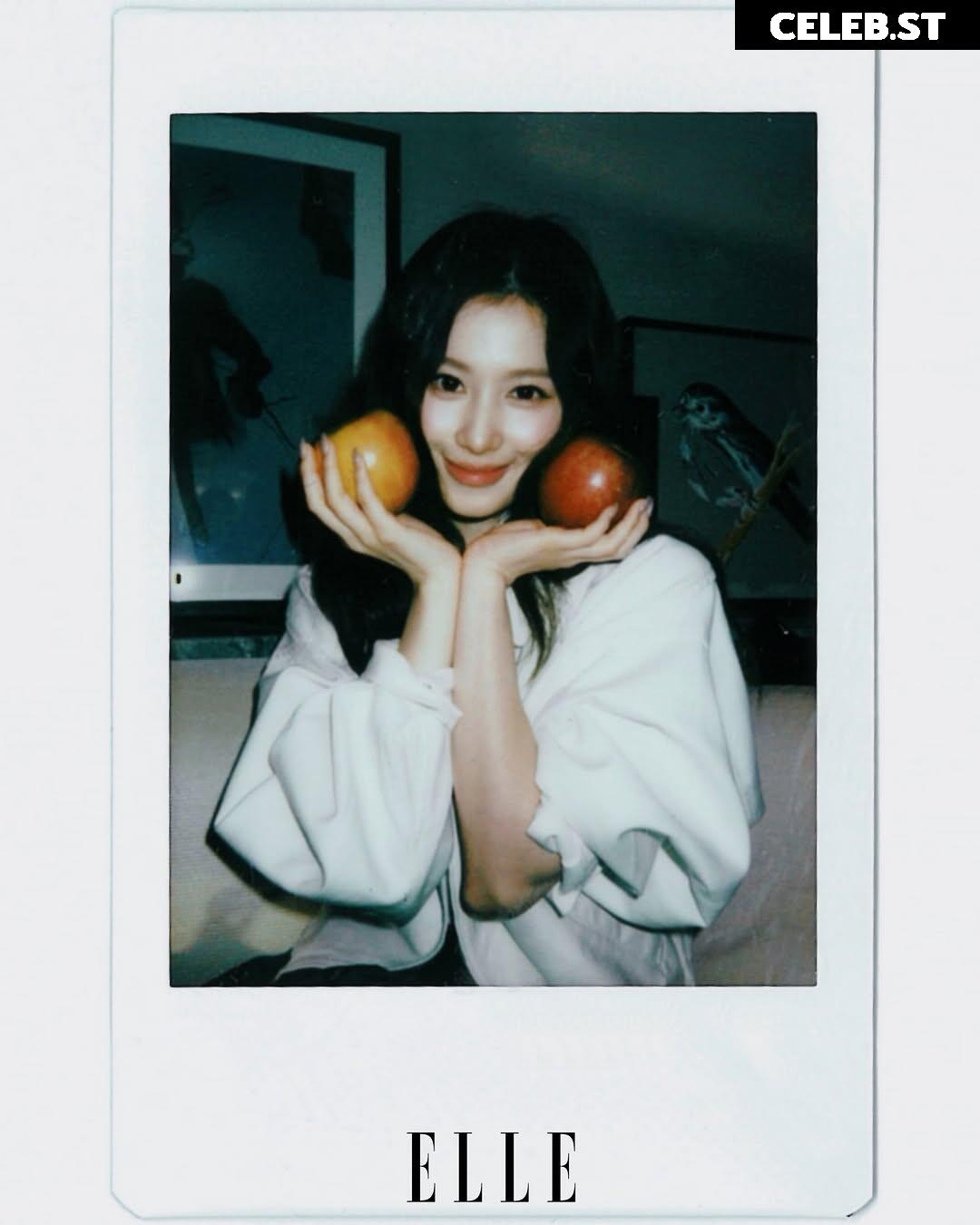 Minatozaki Sana (TWICE) Image 23683378